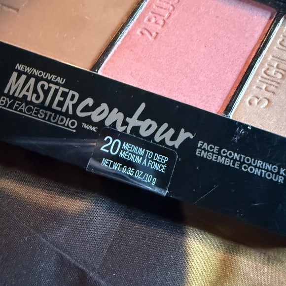 Makeup bundle. All NEW - Picture 14 of 16